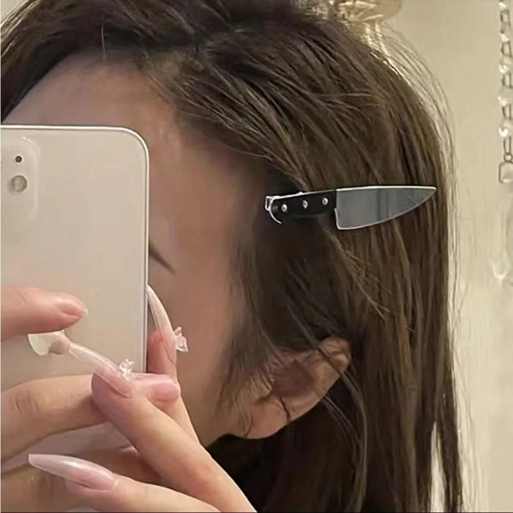 NWT 2 piece KNIFE CLIPS HALLOWEEN HAIR ACCESSORY​​​​​​​​